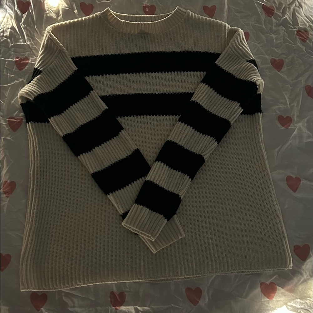 Black and white/cream striped sweater